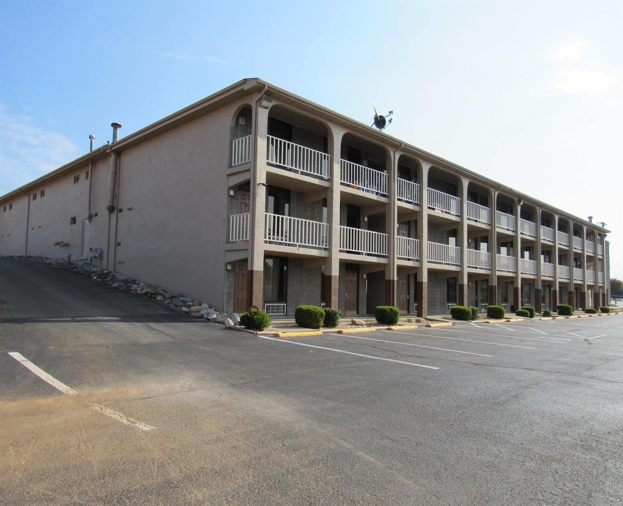 Americas Best Value Inn - Сомерсет Экстерьер фото